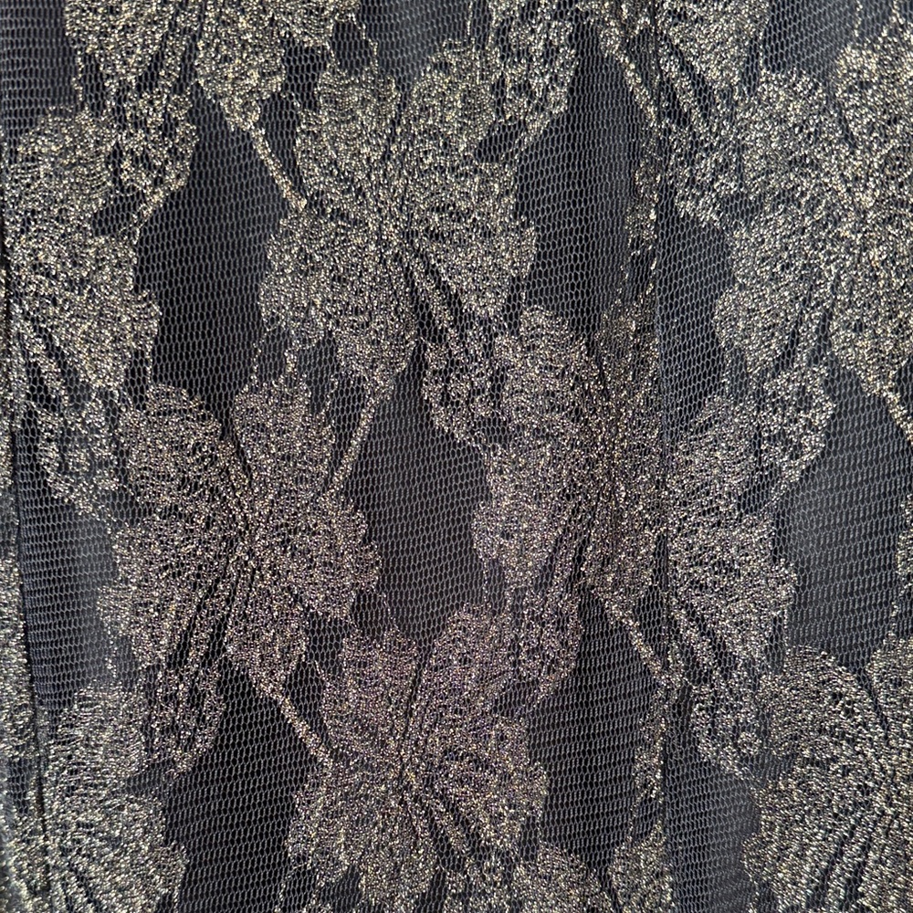 Chico's Elegant Women’s Black and Gold Floral Design Maxi Skirt. NWT - Picture 3 of 5